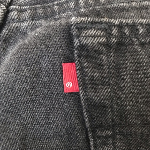 Vintage Levi’s 501 Black Denim Cuffed Shorts - Picture 7 of 8